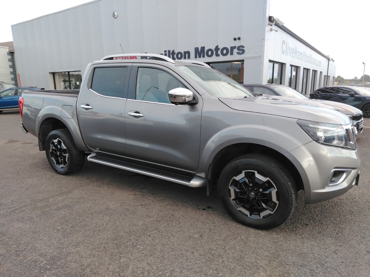 2020 NISSAN NAVARA 2.3 dCi Tekna Pickup Double Cab 4dr Diesel Auto 4WD Euro 6 (190 ps) - vehicle photo 33 for sale on PureCar
