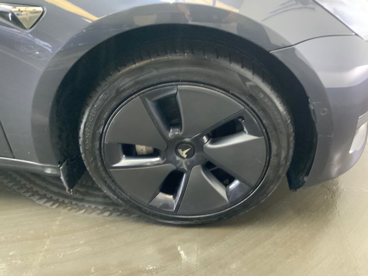 2020 TESLA Model 3 (Dual Motor) Long Range Saloon 4dr Electric Auto 4WDE (346 ps) - vehicle photo 14 for sale on PureCar