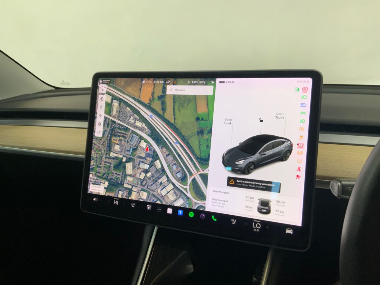 2020 TESLA Model 3 (Dual Motor) Long Range Saloon 4dr Electric Auto 4WDE (346 ps) - vehicle photo 24 for sale on PureCar