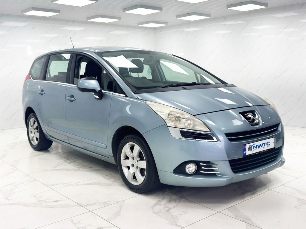 2010 Peugeot 5008