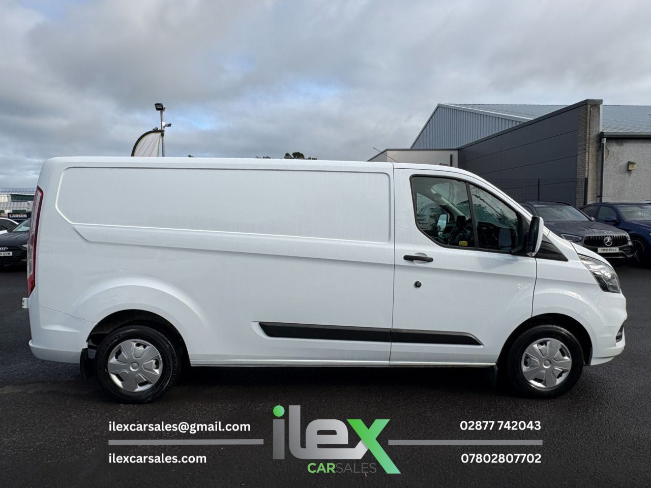 2022 FORD TRANSIT CUSTOM 2.0 300 EcoBlue Trend Panel Van 5dr Diesel Manual L2 H1 Euro 6 (130 ps) 130 - vehicle photo 4 for sale on PureCar