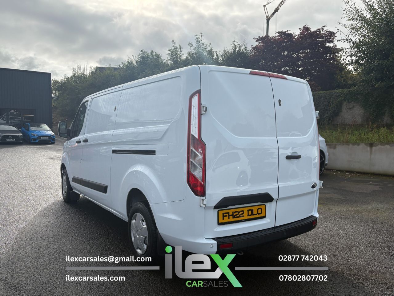 2022 FORD TRANSIT CUSTOM 2.0 300 EcoBlue Trend Panel Van 5dr Diesel Manual L2 H1 Euro 6 (130 ps) 130 - vehicle photo 6 for sale on PureCar