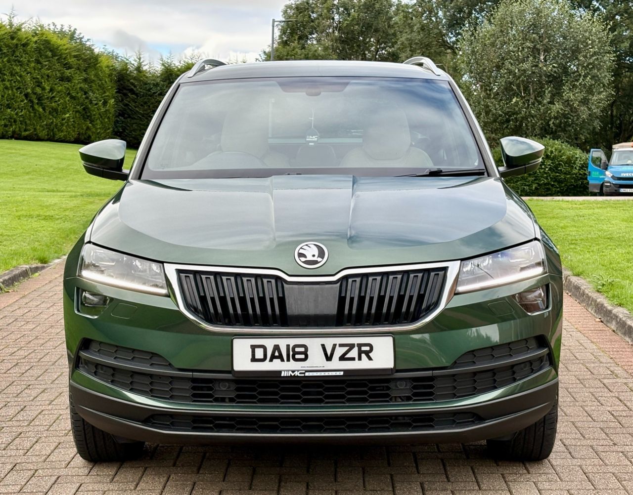 2018 SKODA KAROQ 1.6 TDI SE L SUV 5dr Diesel DSG Euro 6 (s/s) (115 ps) - vehicle photo 10 for sale on PureCar