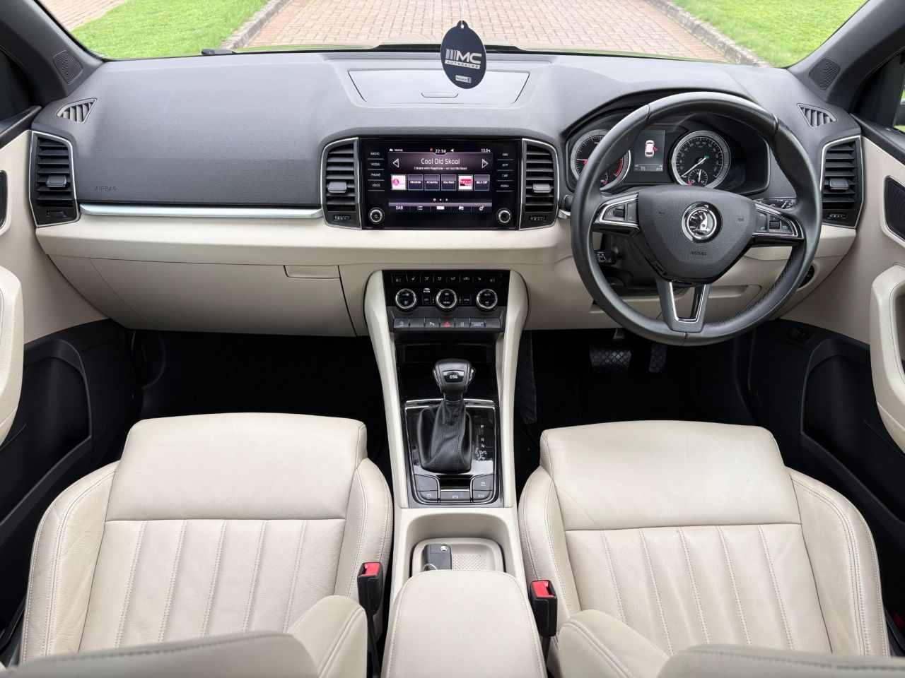 2018 SKODA KAROQ 1.6 TDI SE L SUV 5dr Diesel DSG Euro 6 (s/s) (115 ps) - vehicle photo 14 for sale on PureCar