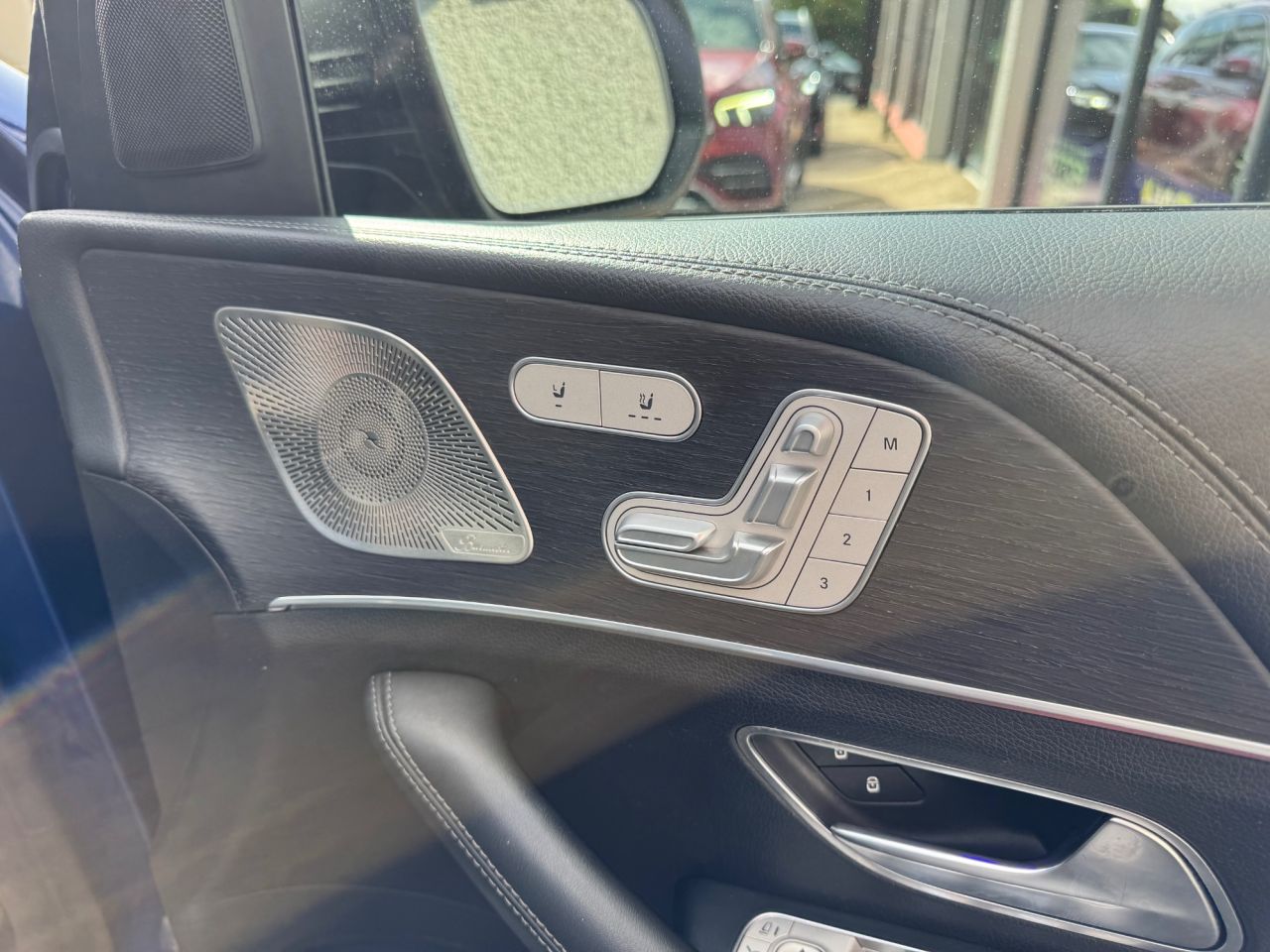 2021 MERCEDES GLE 2.9 GLE400d AMG Line (Premium Plus) SUV 5dr Diesel G-Tronic 4MATIC Euro 6 ( - vehicle photo 12 for sale on PureCar