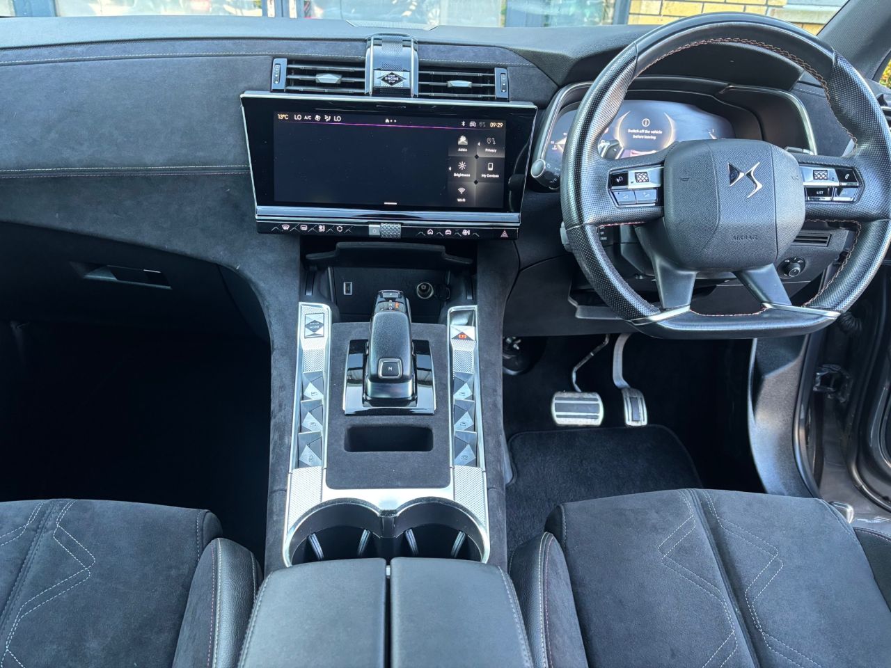 2023 DS AUTOMOBILES DS 7 1.5 BlueHDi Performance Line SUV 5dr Diesel EAT8 Euro 6 (s/s) (130 ps) - vehicle photo 8 for sale on PureCar