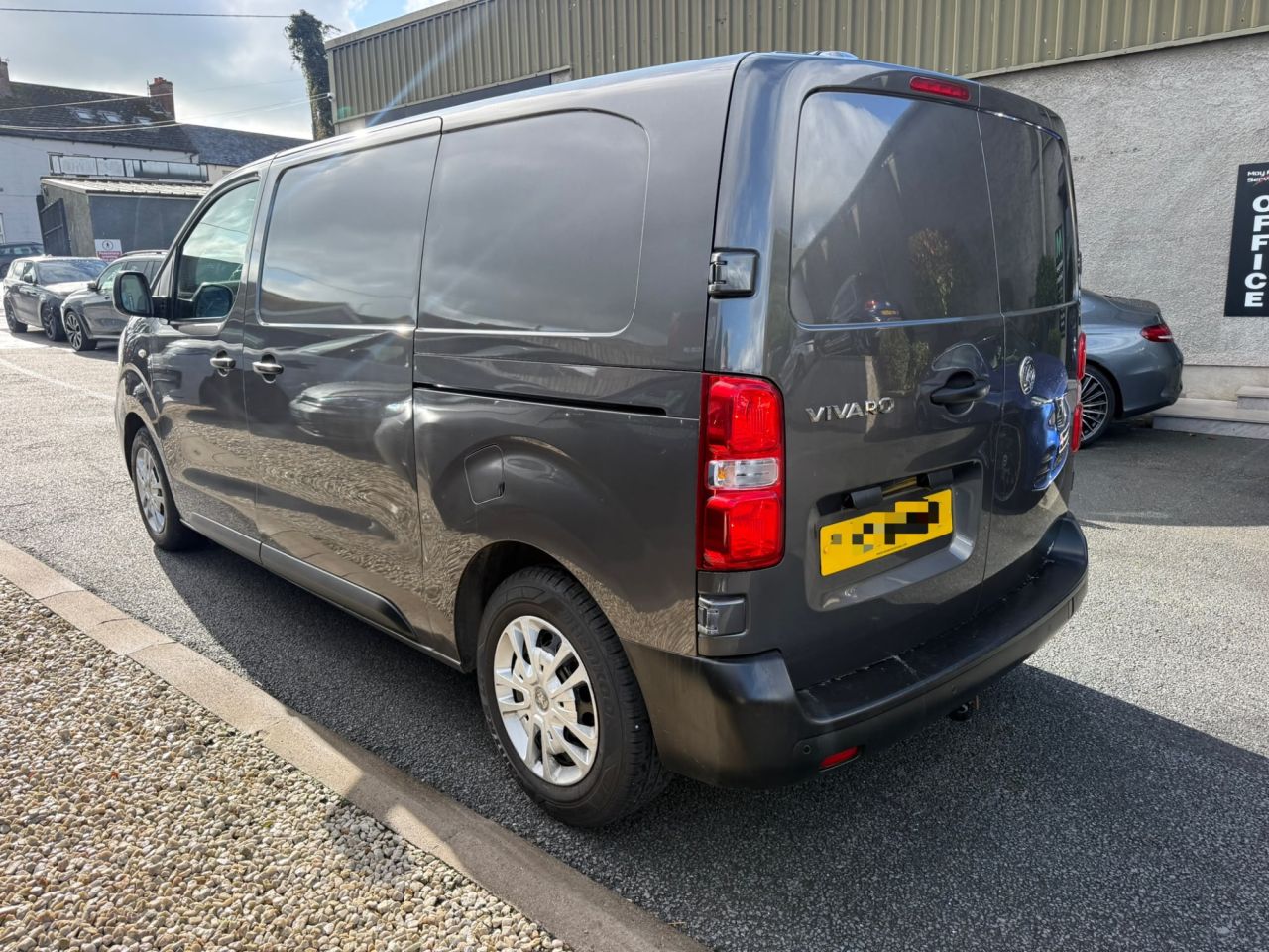 2020 VAUXHALL VIVARO 1.5 Turbo D 2700 Dynamic Panel Van 6dr Diesel Manual L1 H1 Euro 6 (s/s) (12 - vehicle photo 3 for sale on PureCar