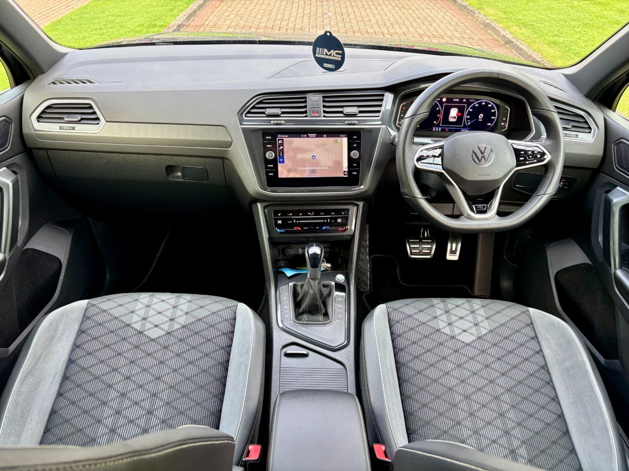 2023 VOLKSWAGEN TIGUAN 1.5 TSI R-Line Edition SUV 5dr Petrol DSG Euro 6 (s/s) (150 ps) - vehicle photo 12 for sale on PureCar