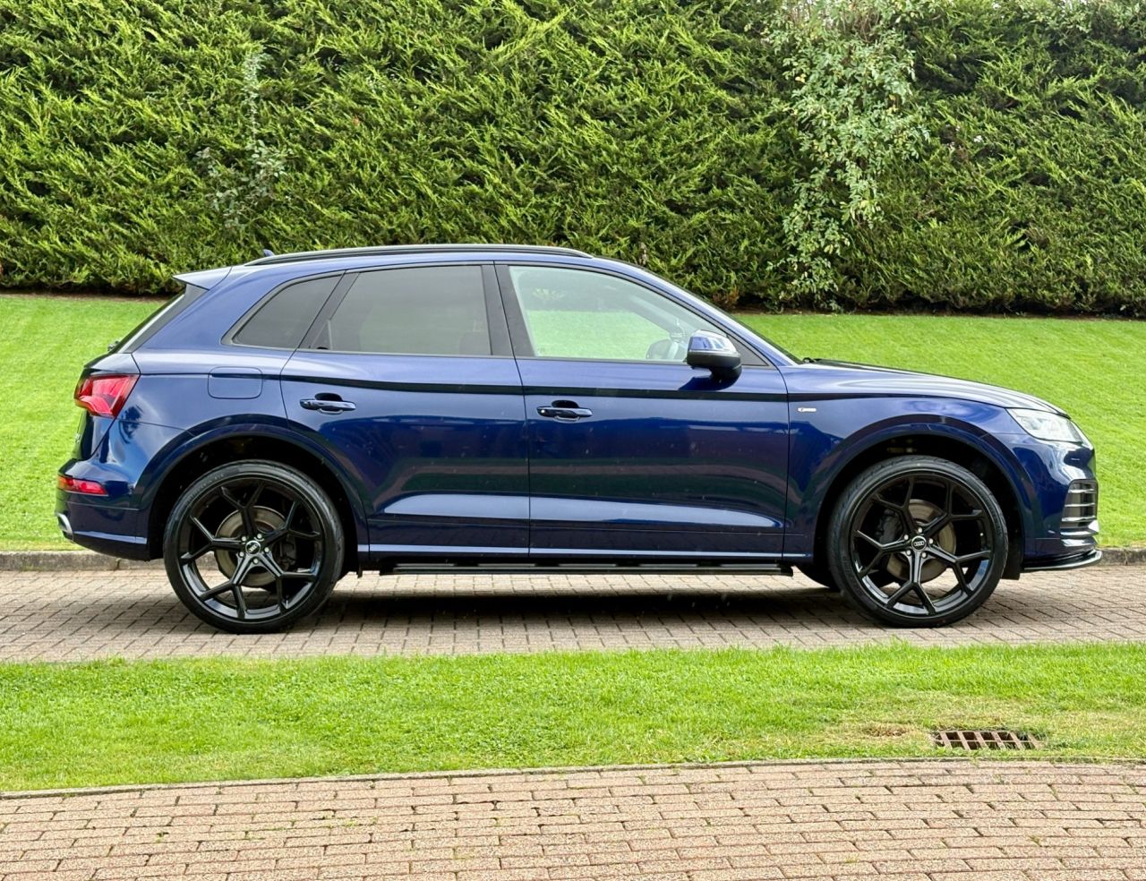 2019 AUDI Q5 S Line - vehicle photo 6 for sale on PureCar