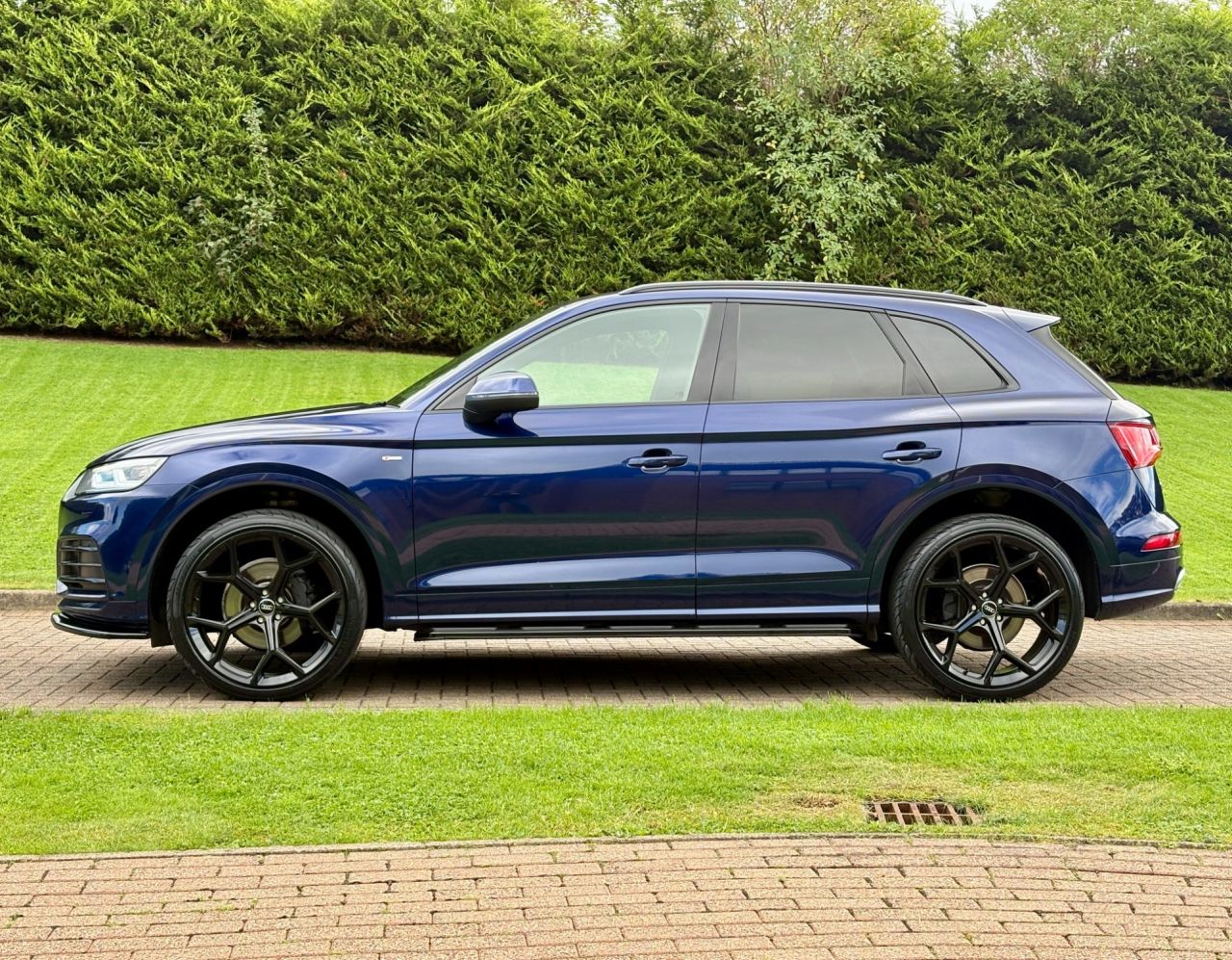 2019 AUDI Q5 S Line - vehicle photo 8 for sale on PureCar