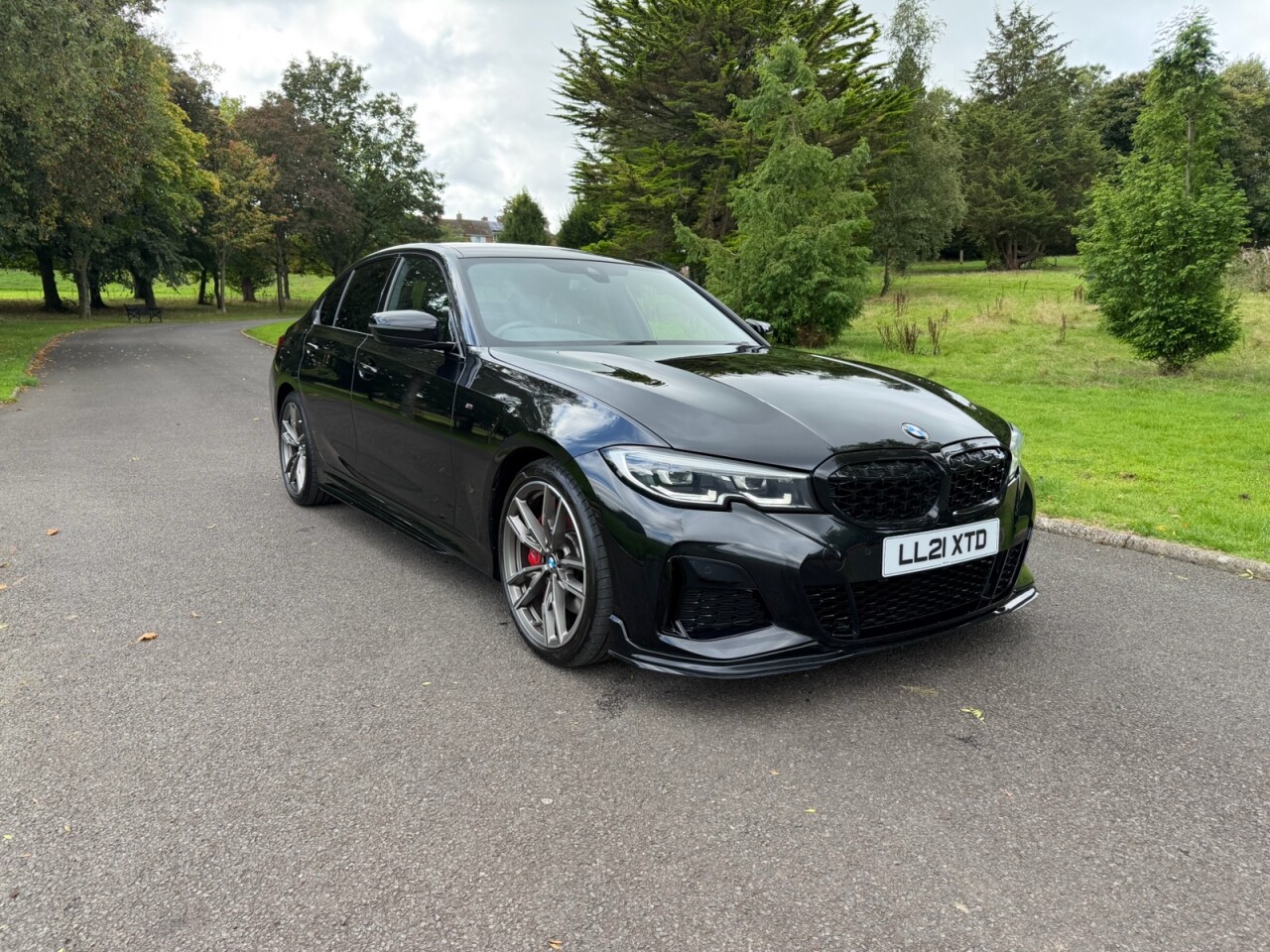 2021 BMW 3 SERIES 3.0 M340i MHT Saloon 4dr Petrol Hybrid Auto xDrive Euro 6 (s/s) (374 ps) - vehicle photo 4 for sale on PureCar