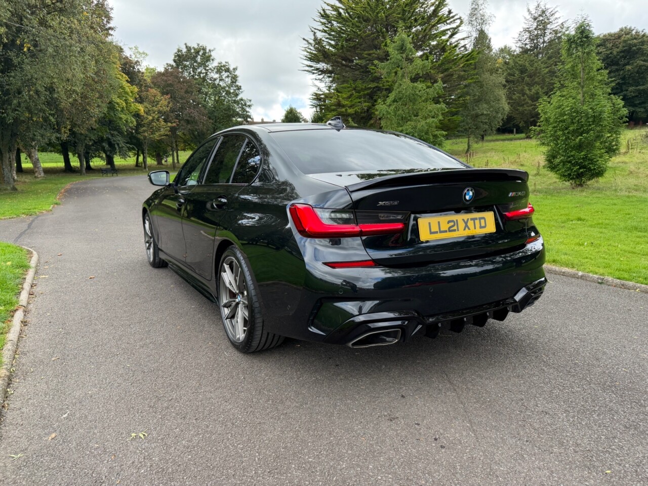 2021 BMW 3 SERIES 3.0 M340i MHT Saloon 4dr Petrol Hybrid Auto xDrive Euro 6 (s/s) (374 ps) - vehicle photo 9 for sale on PureCar