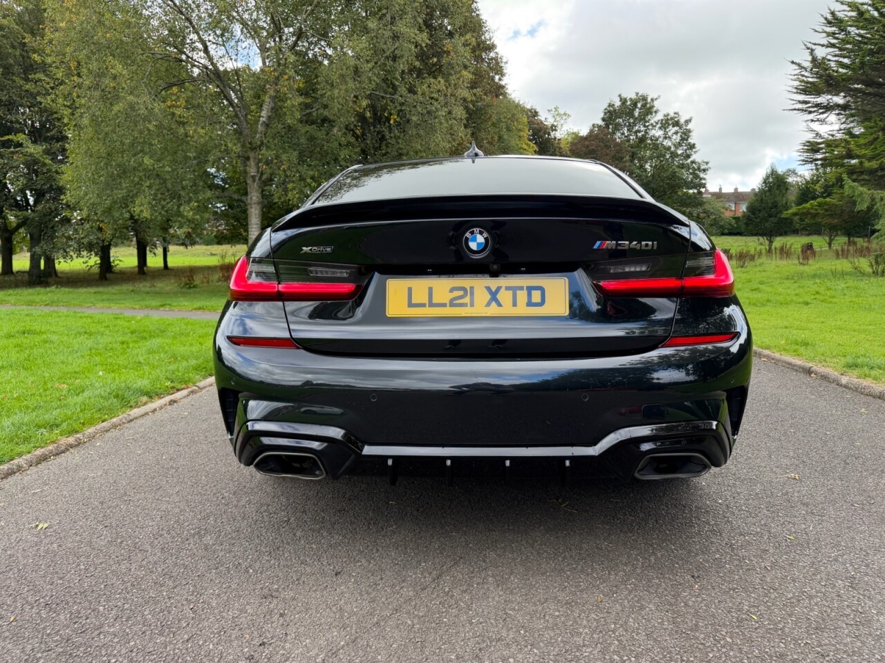 2021 BMW 3 SERIES 3.0 M340i MHT Saloon 4dr Petrol Hybrid Auto xDrive Euro 6 (s/s) (374 ps) - vehicle photo 11 for sale on PureCar