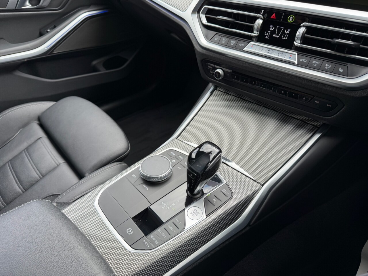 2021 BMW 3 SERIES 3.0 M340i MHT Saloon 4dr Petrol Hybrid Auto xDrive Euro 6 (s/s) (374 ps) - vehicle photo 25 for sale on PureCar