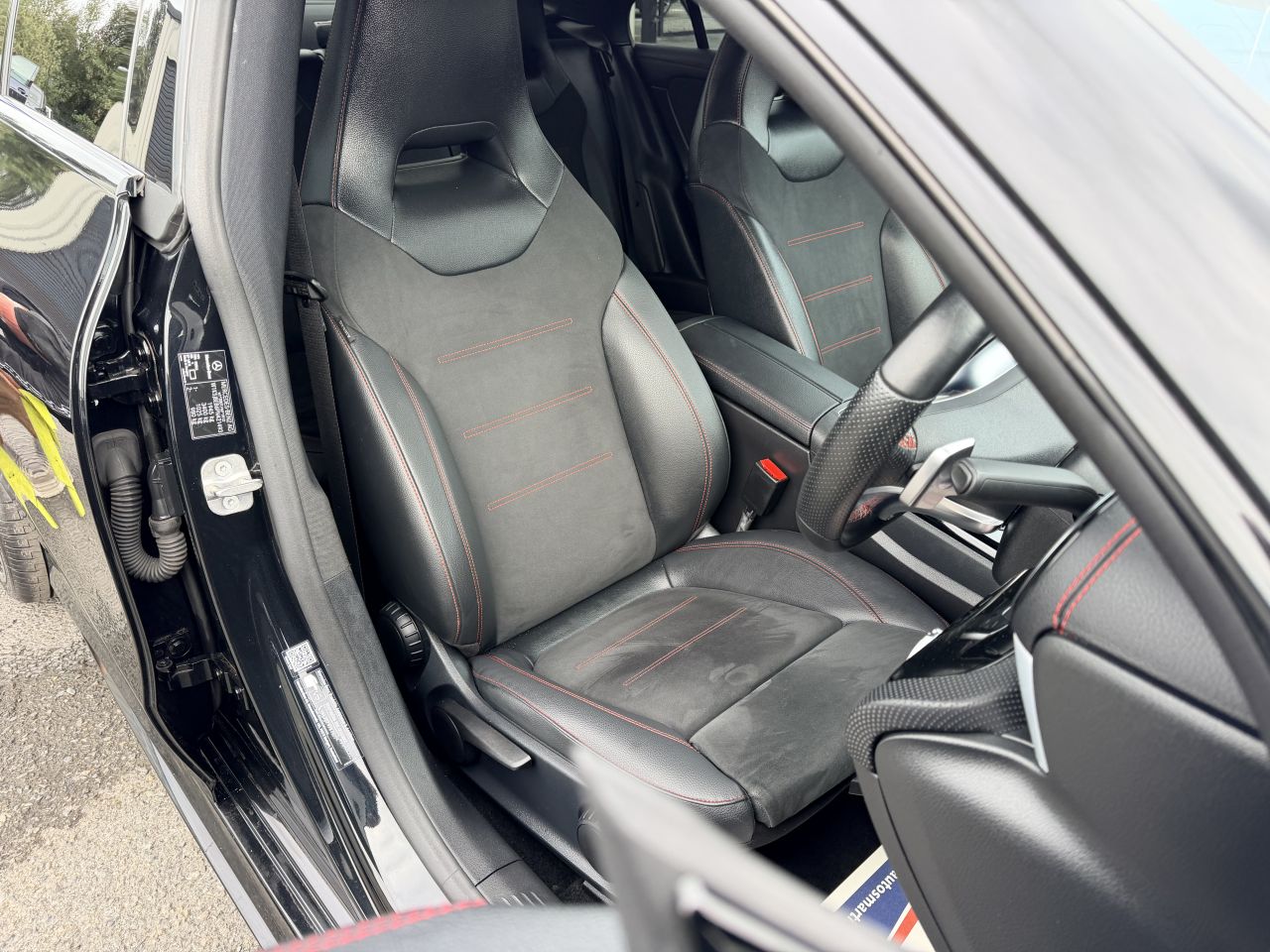 2023 MERCEDES CLA 1.3 CLA180 AMG Line (Executive) Coupe 4dr Petrol 7G-DCT Euro 6 (s/s) (136 p - vehicle photo 9 for sale on PureCar