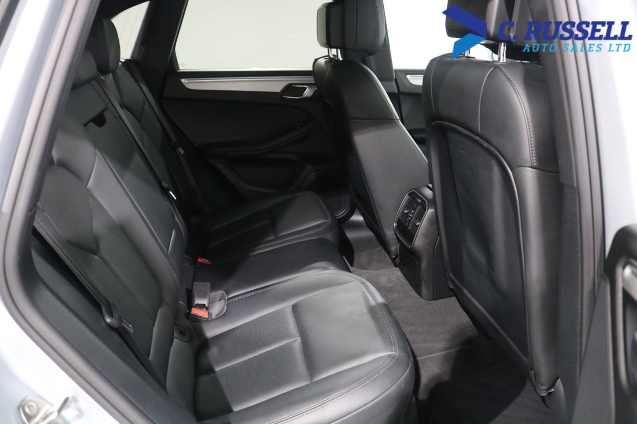 2016 PORSCHE MACAN 3.0 TD V6 S SUV 5dr Diesel PDK 4WD Euro 6 (s/s) (258 ps) - vehicle photo 21 for sale on PureCar