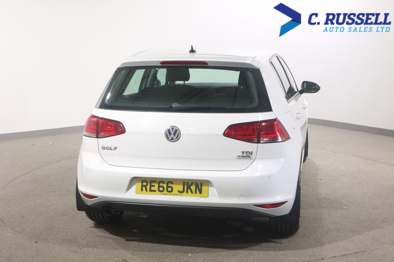 2016 VOLKSWAGEN GOLF 1.6 TDI BlueMotion Tech Match Edition Hatchback 5dr Diesel Manual Euro 6 (s - vehicle photo 11 for sale on PureCar