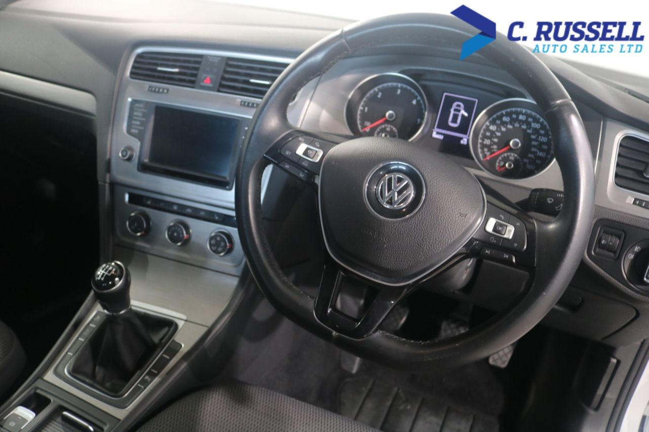 2016 VOLKSWAGEN GOLF 1.6 TDI BlueMotion Tech Match Edition Hatchback 5dr Diesel Manual Euro 6 (s - vehicle photo 23 for sale on PureCar
