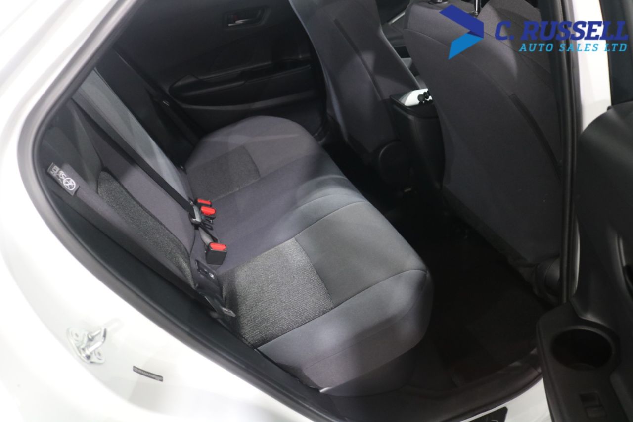 2024 TOYOTA C-HR 1.8 VVT-h Icon SUV 5dr Petrol Hybrid CVT Euro 6 (s/s) (140 ps) - vehicle photo 21 for sale on PureCar