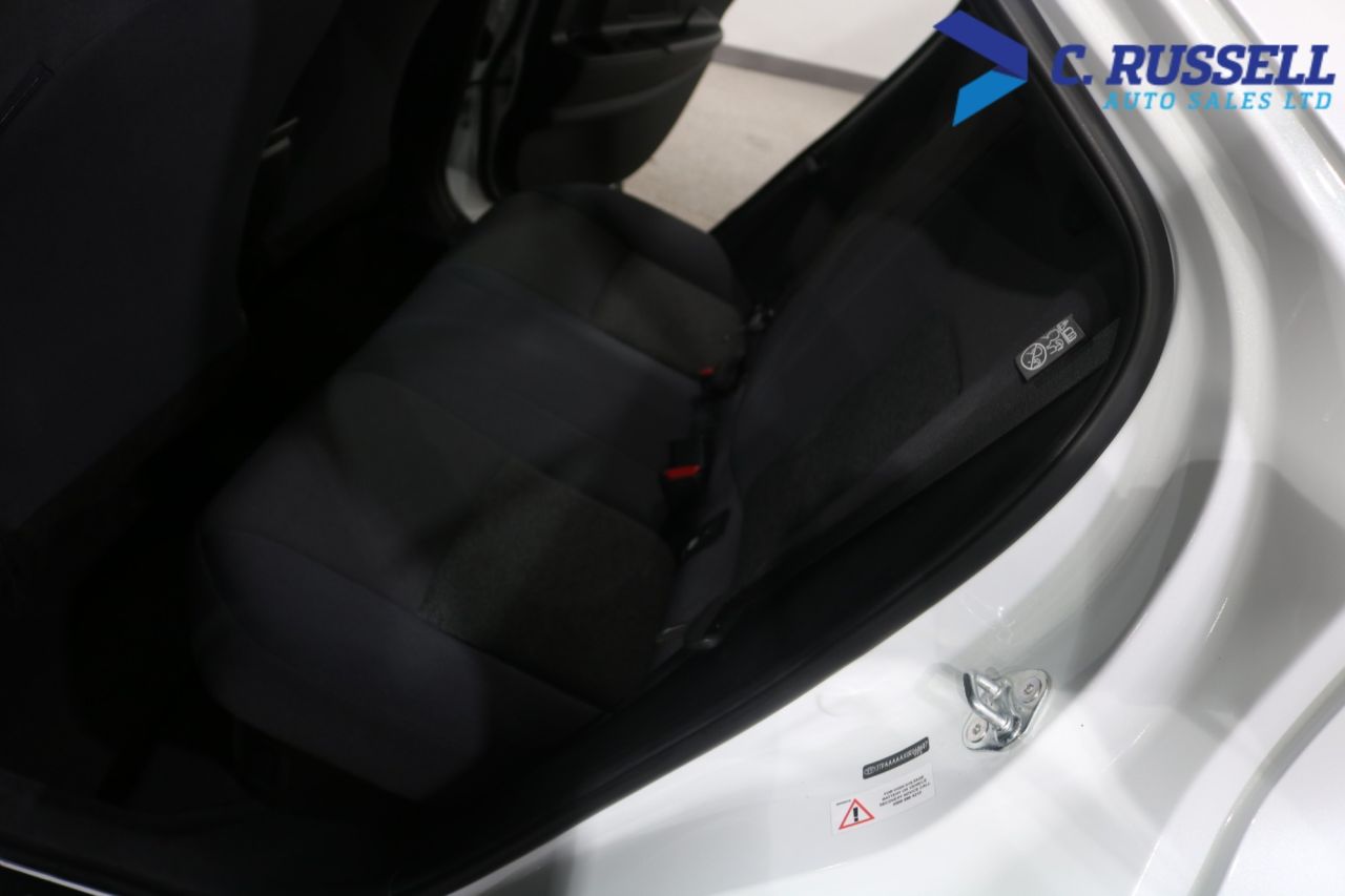 2024 TOYOTA C-HR 1.8 VVT-h Icon SUV 5dr Petrol Hybrid CVT Euro 6 (s/s) (140 ps) - vehicle photo 25 for sale on PureCar