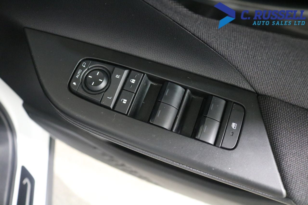 2024 TOYOTA C-HR 1.8 VVT-h Icon SUV 5dr Petrol Hybrid CVT Euro 6 (s/s) (140 ps) - vehicle photo 29 for sale on PureCar