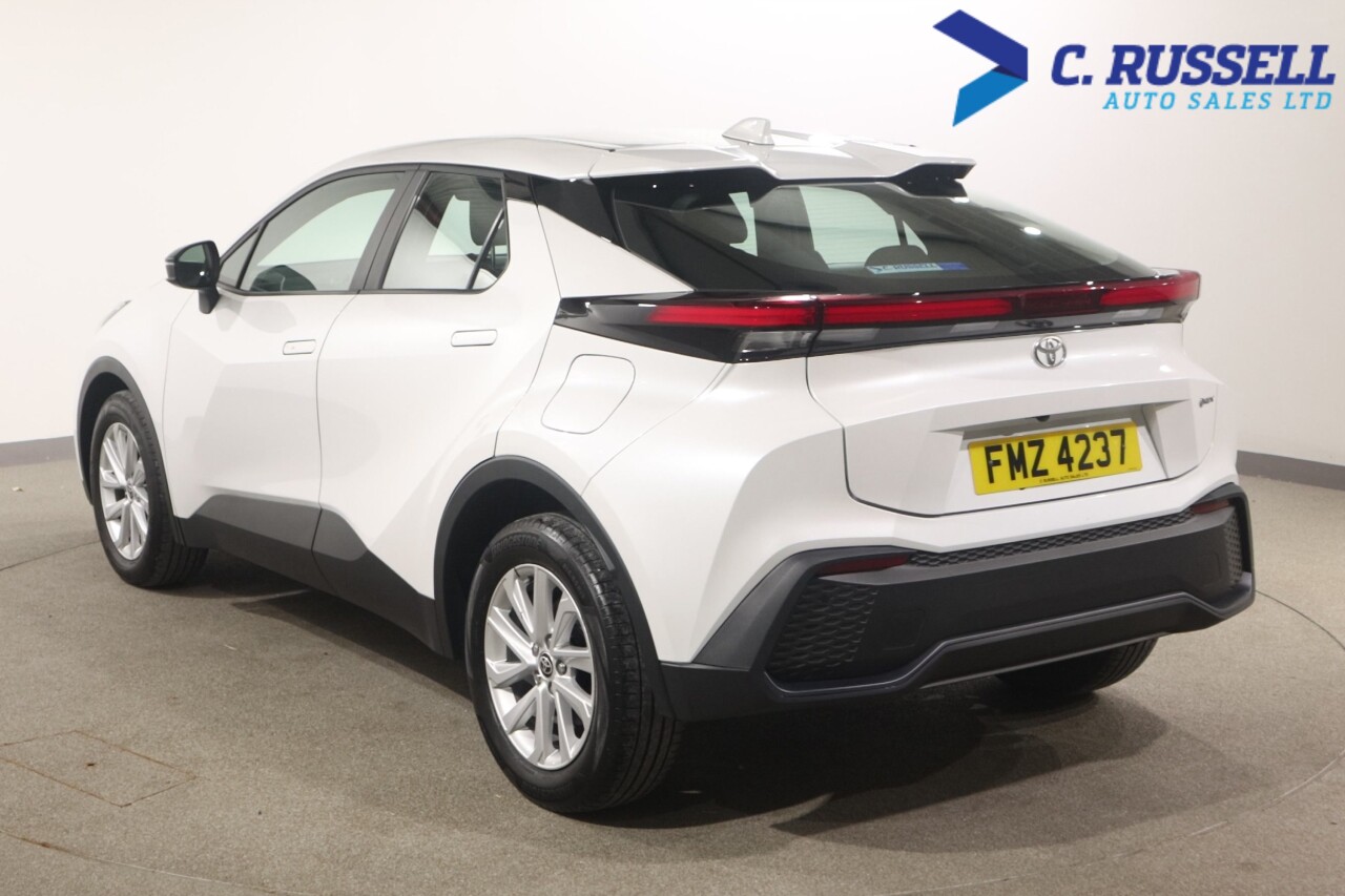 2024 TOYOTA C-HR 1.8 VVT-h Icon SUV 5dr Petrol Hybrid CVT Euro 6 (s/s) (140 ps) - vehicle photo 14 for sale on PureCar