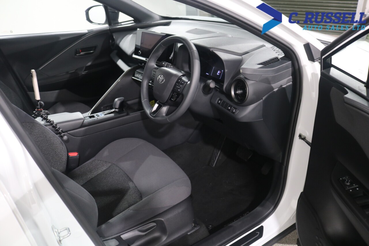 2024 TOYOTA C-HR 1.8 VVT-h Icon SUV 5dr Petrol Hybrid CVT Euro 6 (s/s) (140 ps) - vehicle photo 20 for sale on PureCar