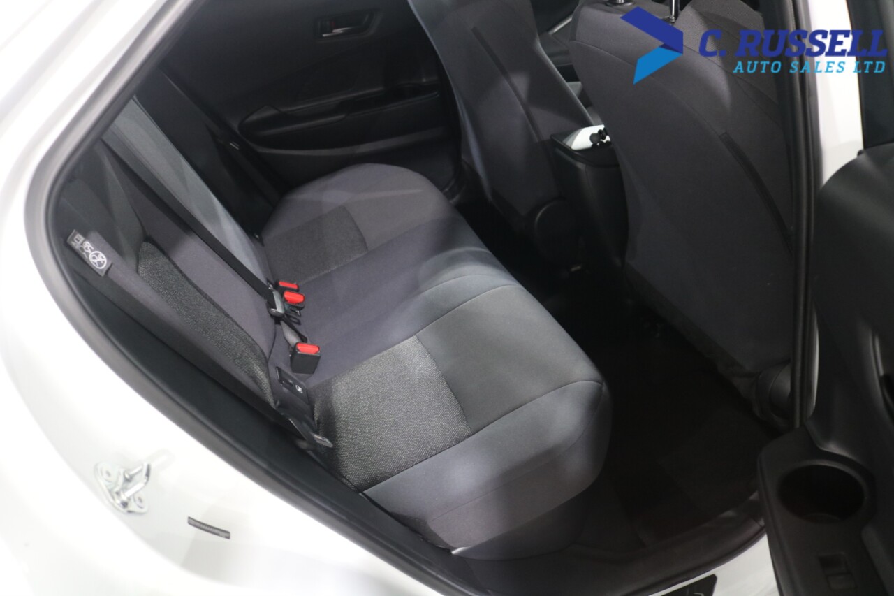 2024 TOYOTA C-HR 1.8 VVT-h Icon SUV 5dr Petrol Hybrid CVT Euro 6 (s/s) (140 ps) - vehicle photo 22 for sale on PureCar