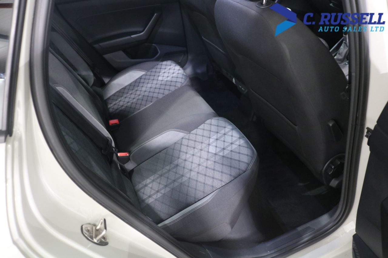 2022 VOLKSWAGEN POLO 1.0 TSI R-Line Hatchback 5dr Petrol Manual Euro 6 (s/s) (95 ps) - vehicle photo 21 for sale on PureCar