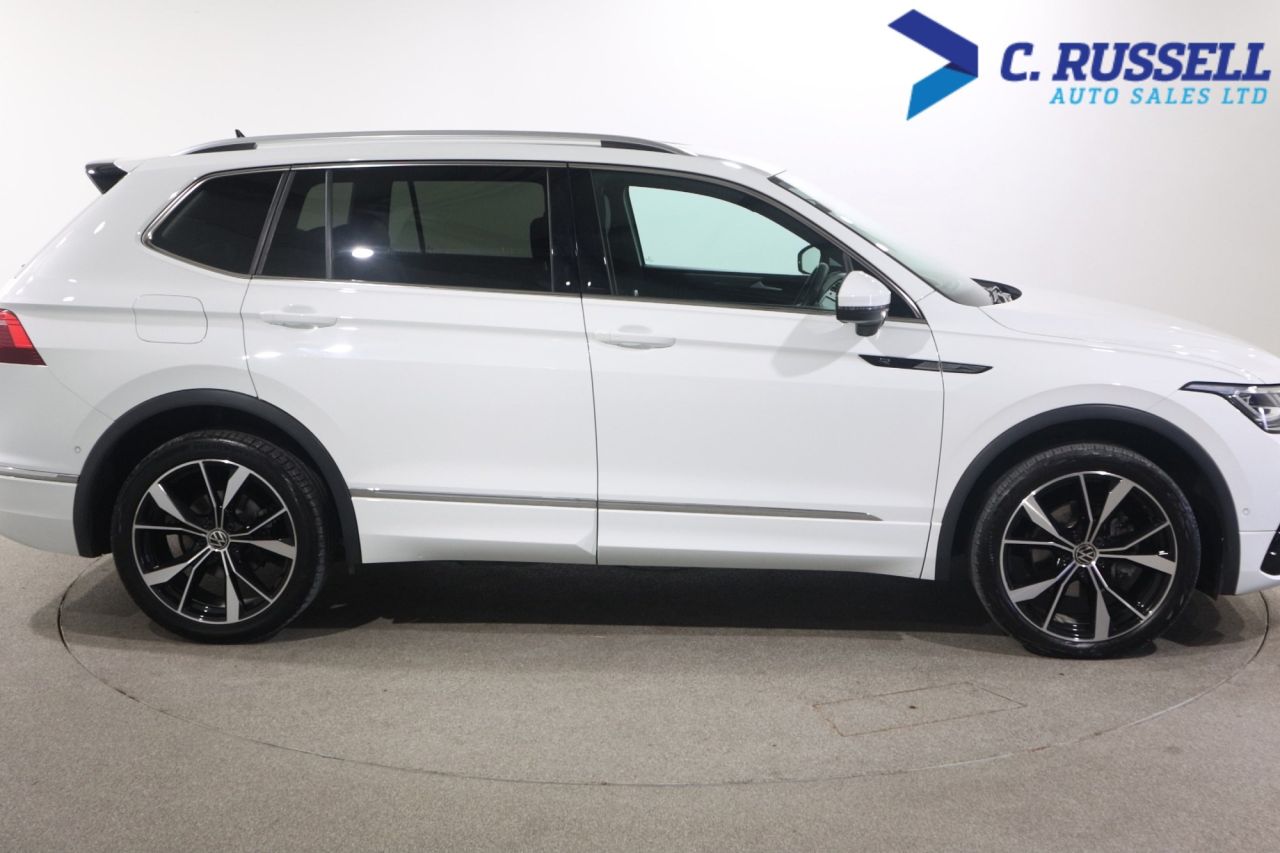 2023 VOLKSWAGEN TIGUAN ALLSPACE 1.5 TSI R-Line SUV 5dr Petrol DSG Euro 6 (s/s) (150 ps) - vehicle photo 7 for sale on PureCar
