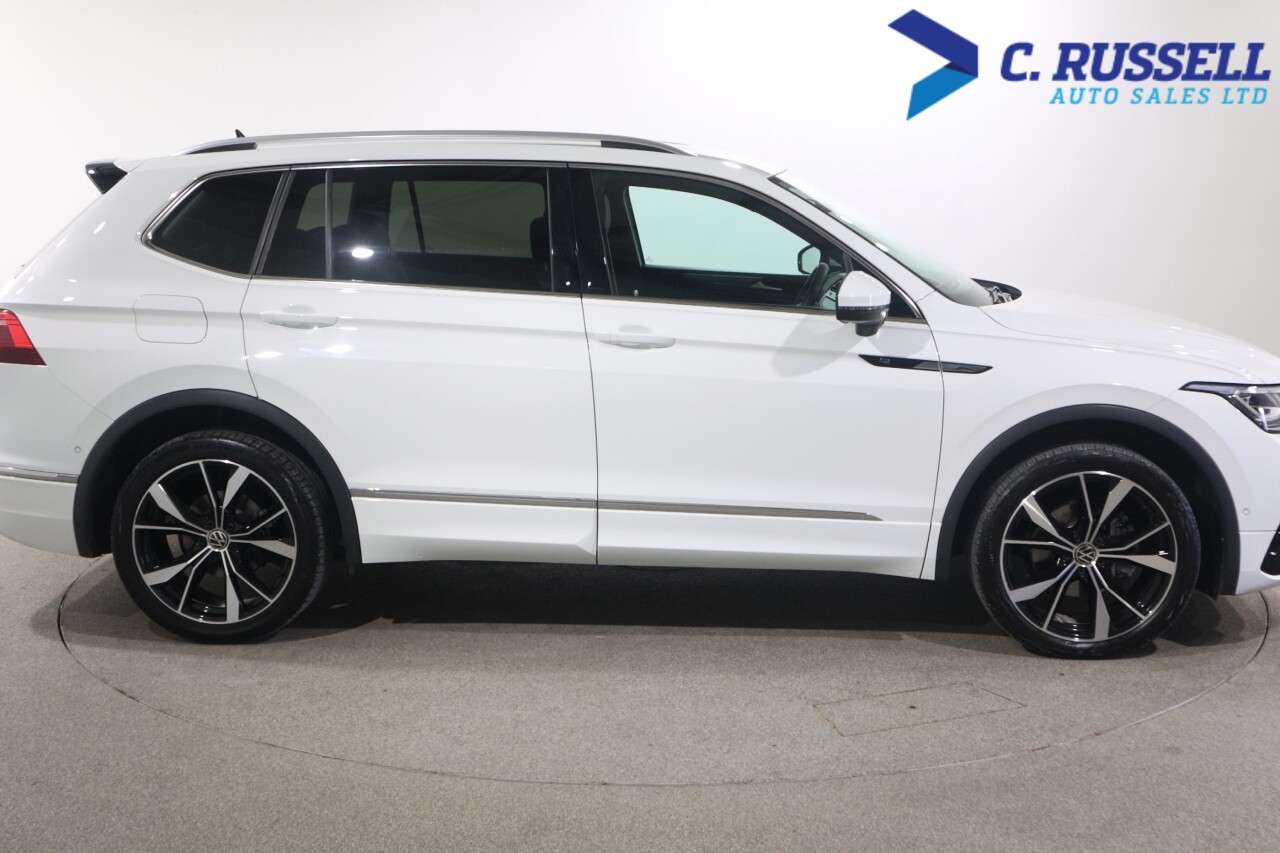 2023 VOLKSWAGEN TIGUAN ALLSPACE 1.5 TSI R-Line SUV 5dr Petrol DSG Euro 6 (s/s) (150 ps) - vehicle photo 8 for sale on PureCar
