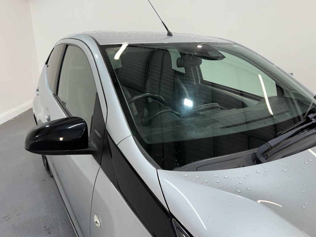 2021 Toyota Aygo — image 5