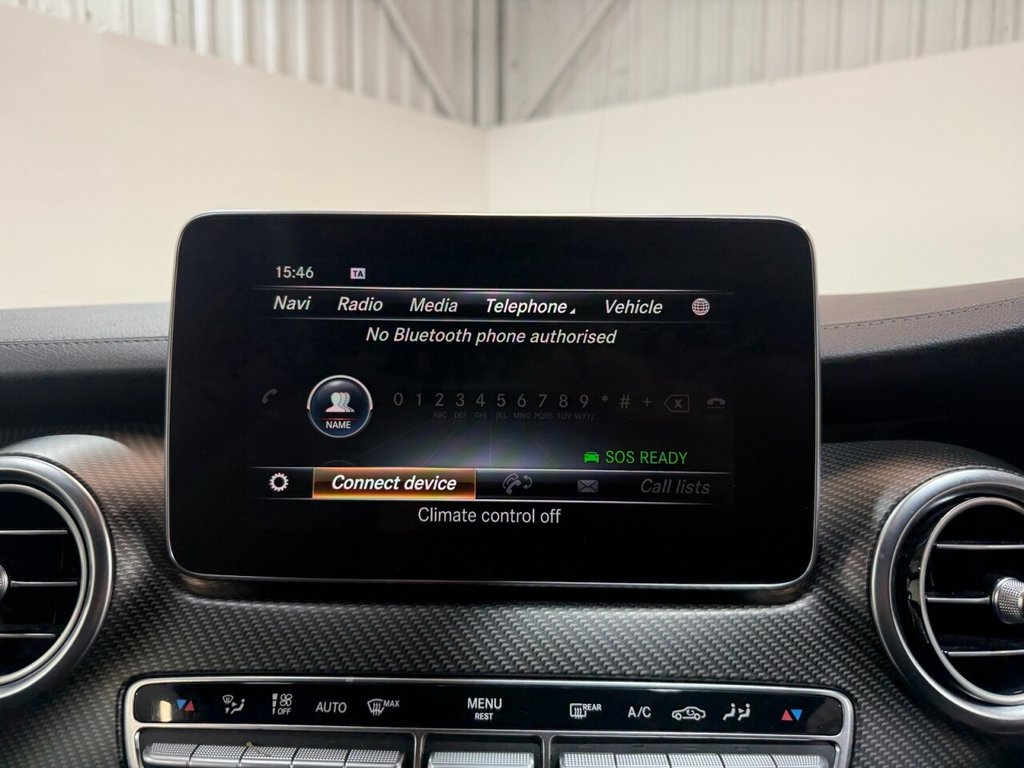 2019 Mercedes-Benz V Class — image 9