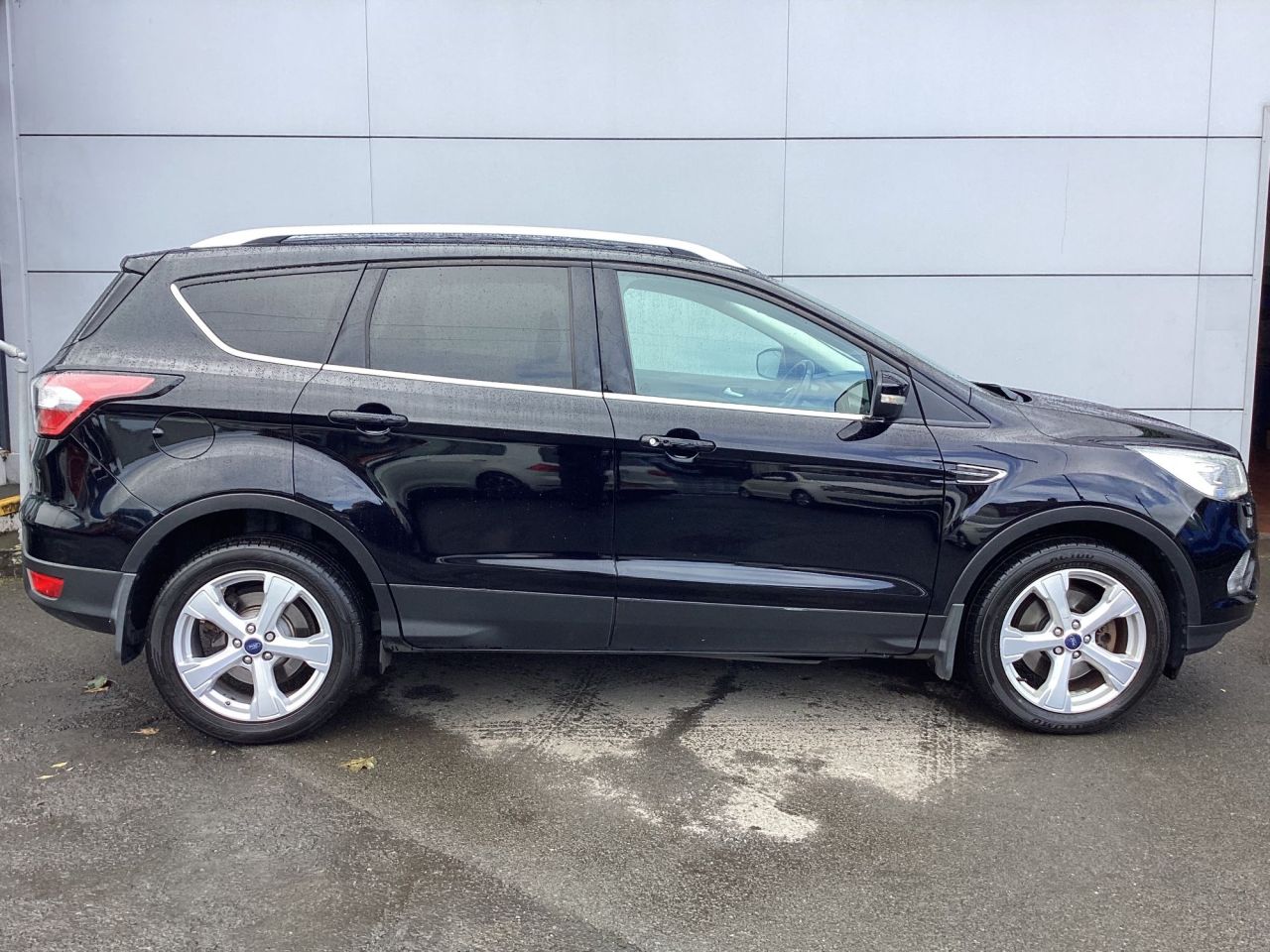 2017 FORD KUGA 2.0 TDCi Titanium X SUV 5dr Diesel Manual AWD Euro 6 (s/s) (180 ps) - vehicle photo 6 for sale on PureCar