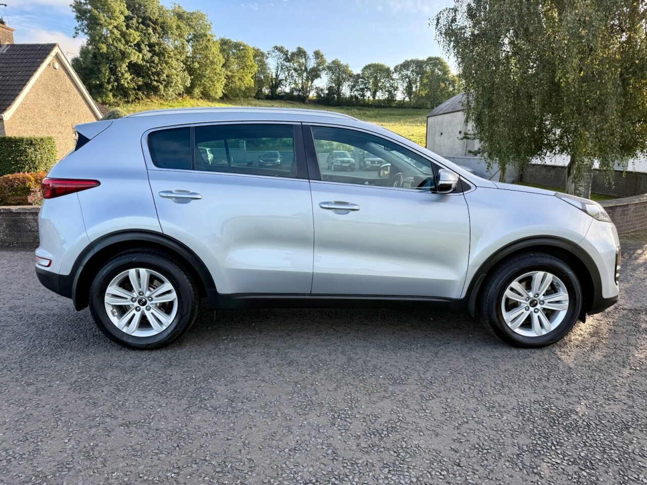 2017 KIA SPORTAGE 1.7 CRDi 2 SUV 5dr Diesel Manual - vehicle photo 2 for sale on PureCar