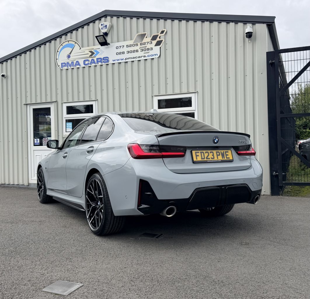 2023 BMW 3 SERIES 2.0 330e 12kWh M Sport Saloon 4dr Petrol Plug-in Hybrid Auto Euro 6 (s/s) ( - vehicle photo 3 for sale on PureCar