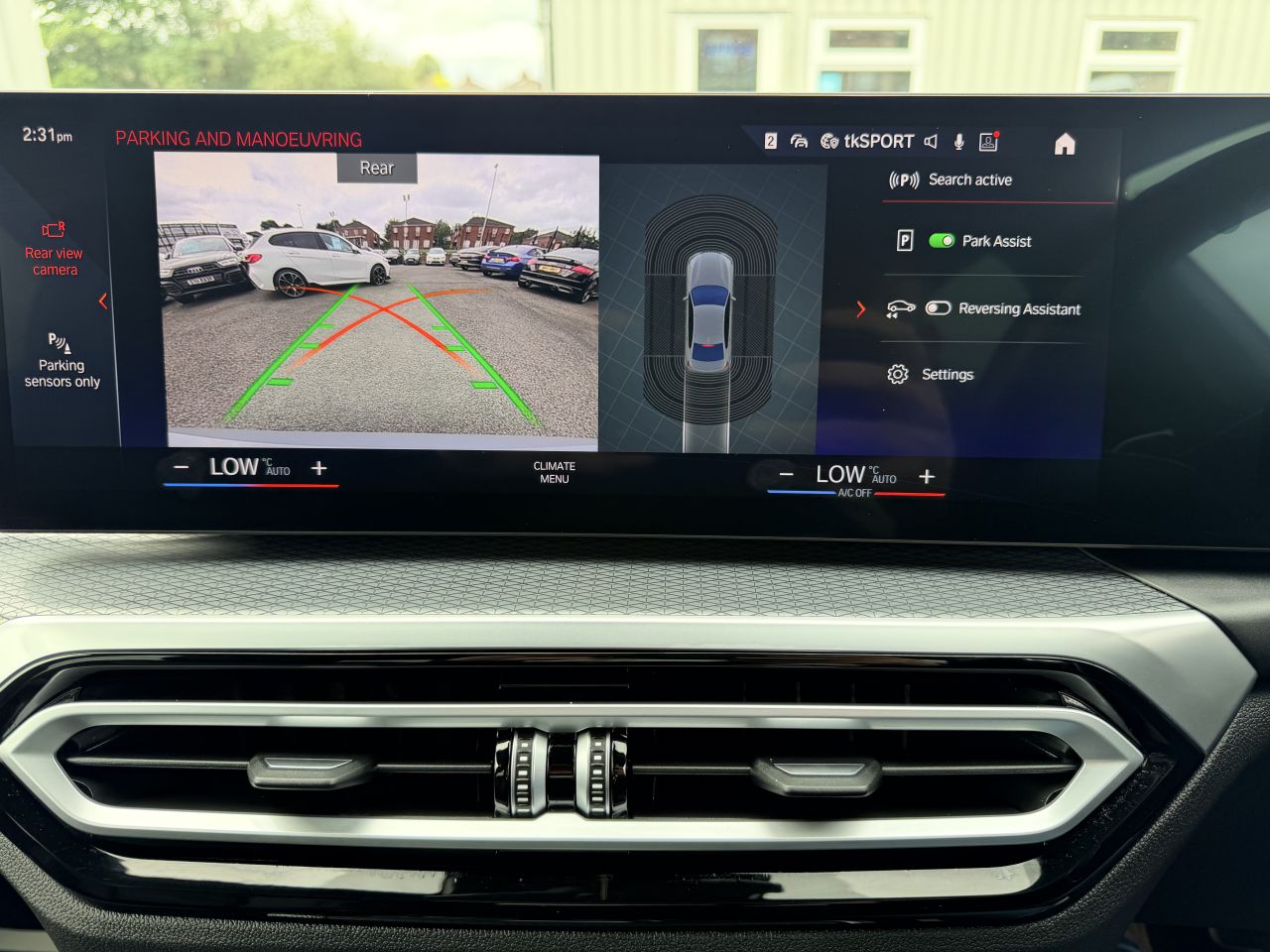 2023 BMW 3 SERIES 2.0 330e 12kWh M Sport Saloon 4dr Petrol Plug-in Hybrid Auto Euro 6 (s/s) ( - vehicle photo 11 for sale on PureCar