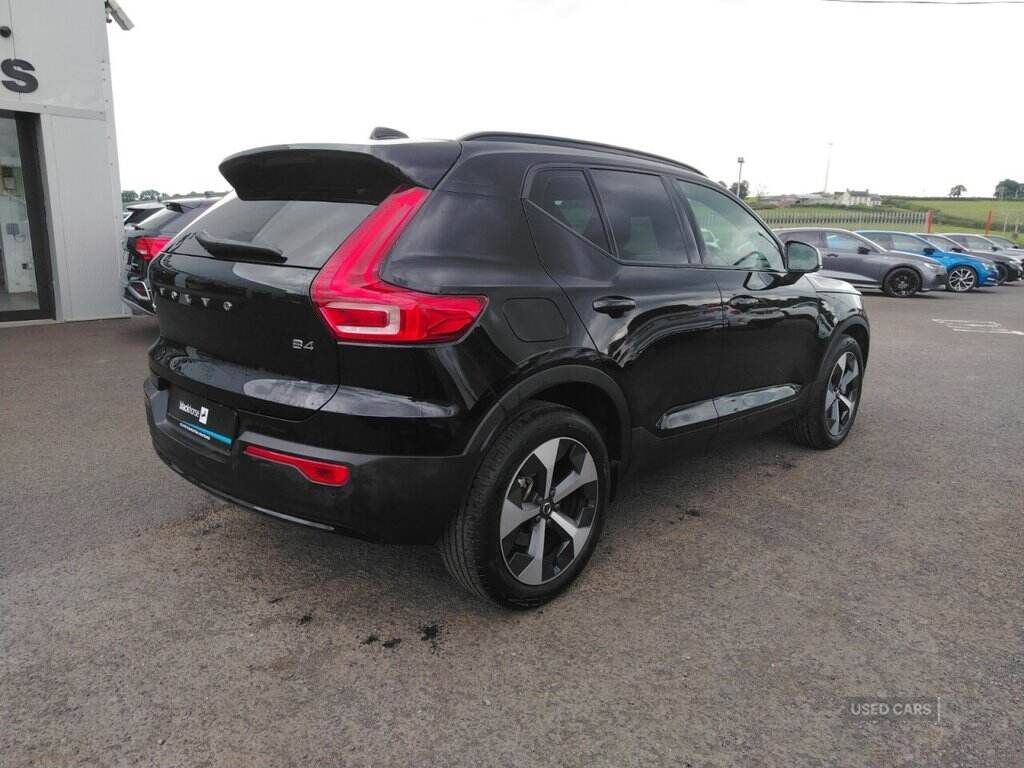 2026 VOLVO XC40 2.0 B4 MHEV Plus Dark SUV 5dr Petrol Hybrid DCT Auto Euro 6 (s/s) (197 ps) - vehicle photo 3 for sale on PureCar
