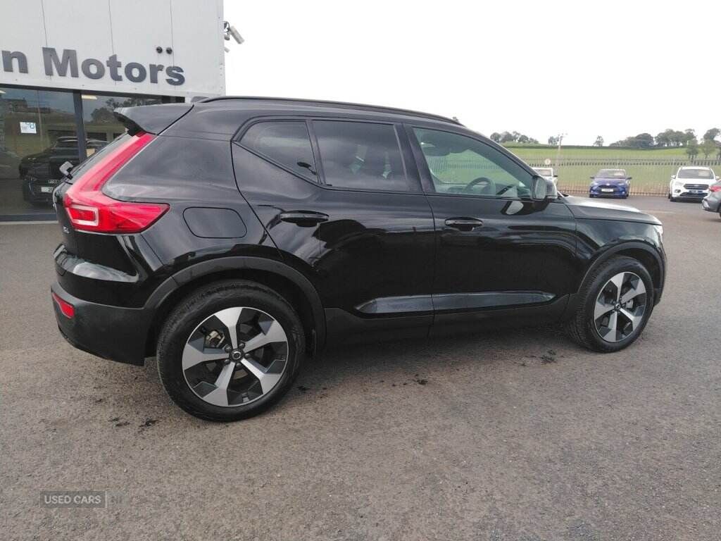2026 VOLVO XC40 2.0 B4 MHEV Plus Dark SUV 5dr Petrol Hybrid DCT Auto Euro 6 (s/s) (197 ps) - vehicle photo 22 for sale on PureCar