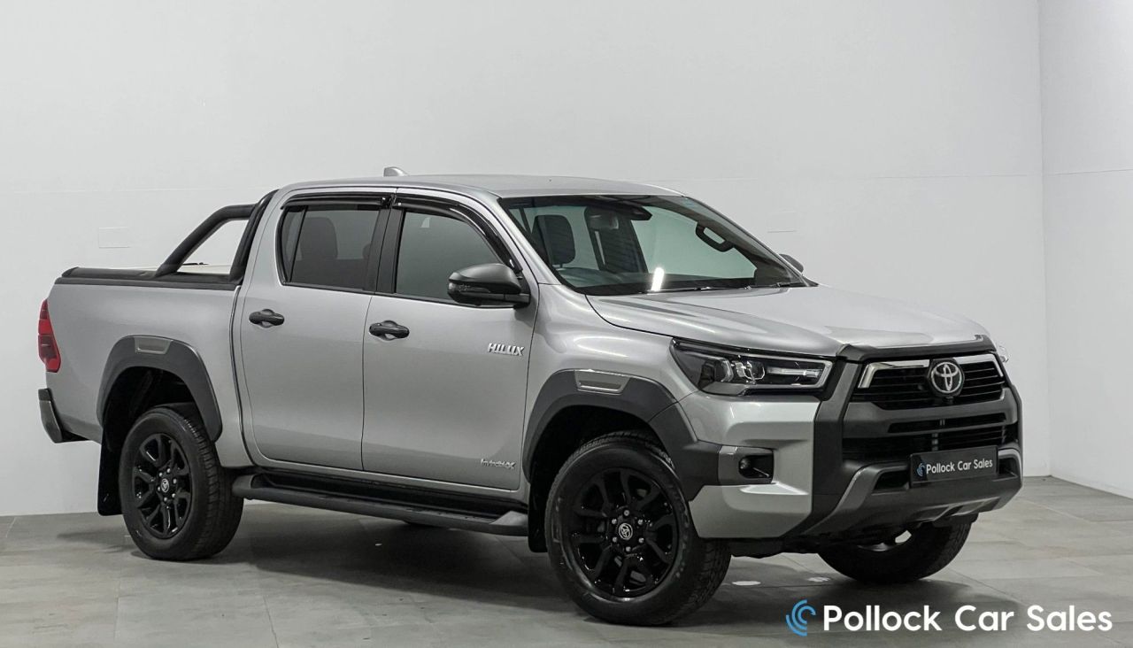 TOYOTA HILUX 2025