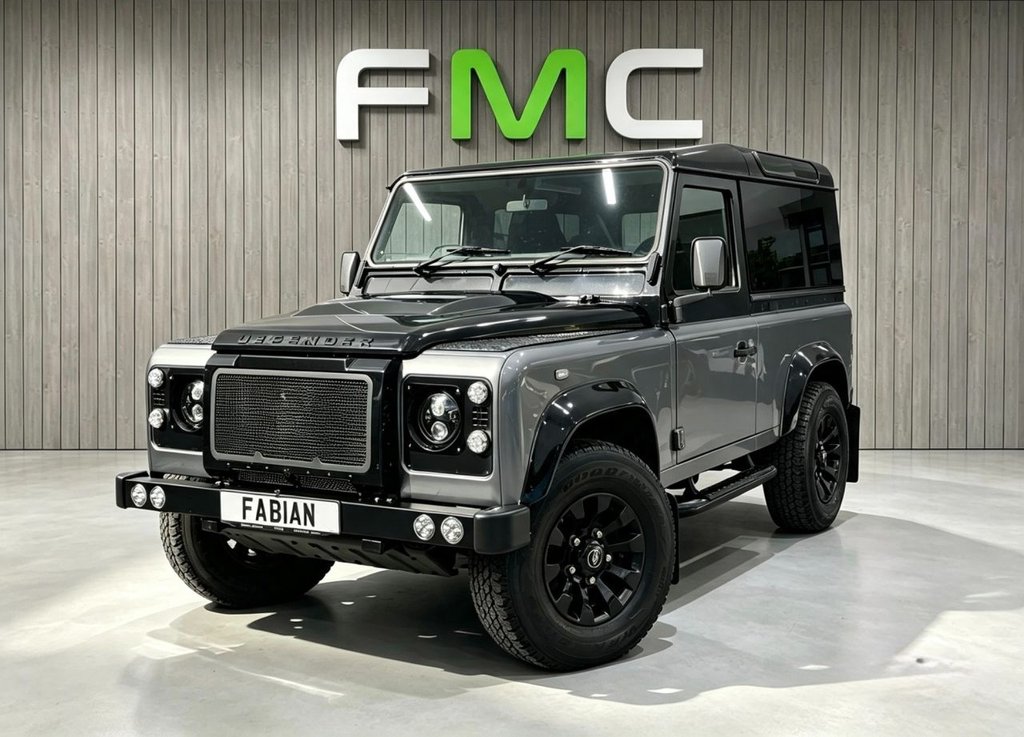 2014 Land Rover Defender 90
