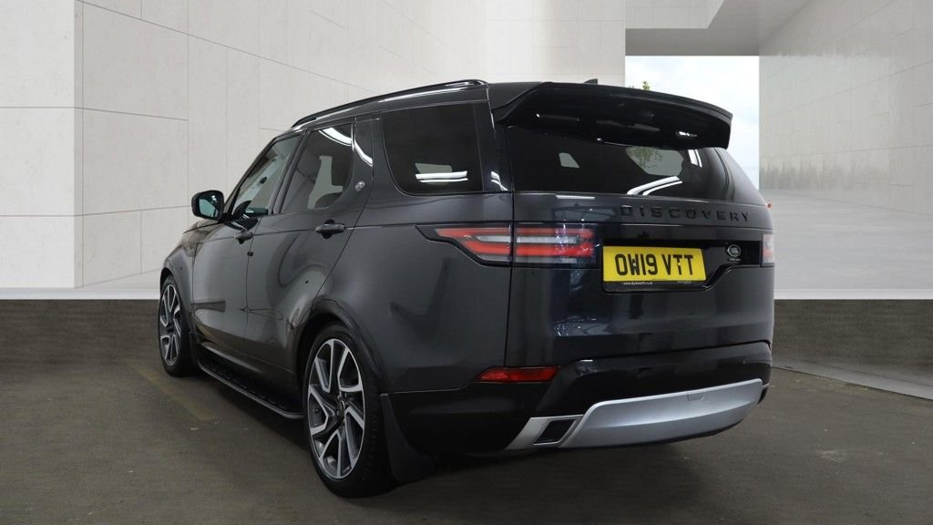 2019 Land Rover Discovery — image 4