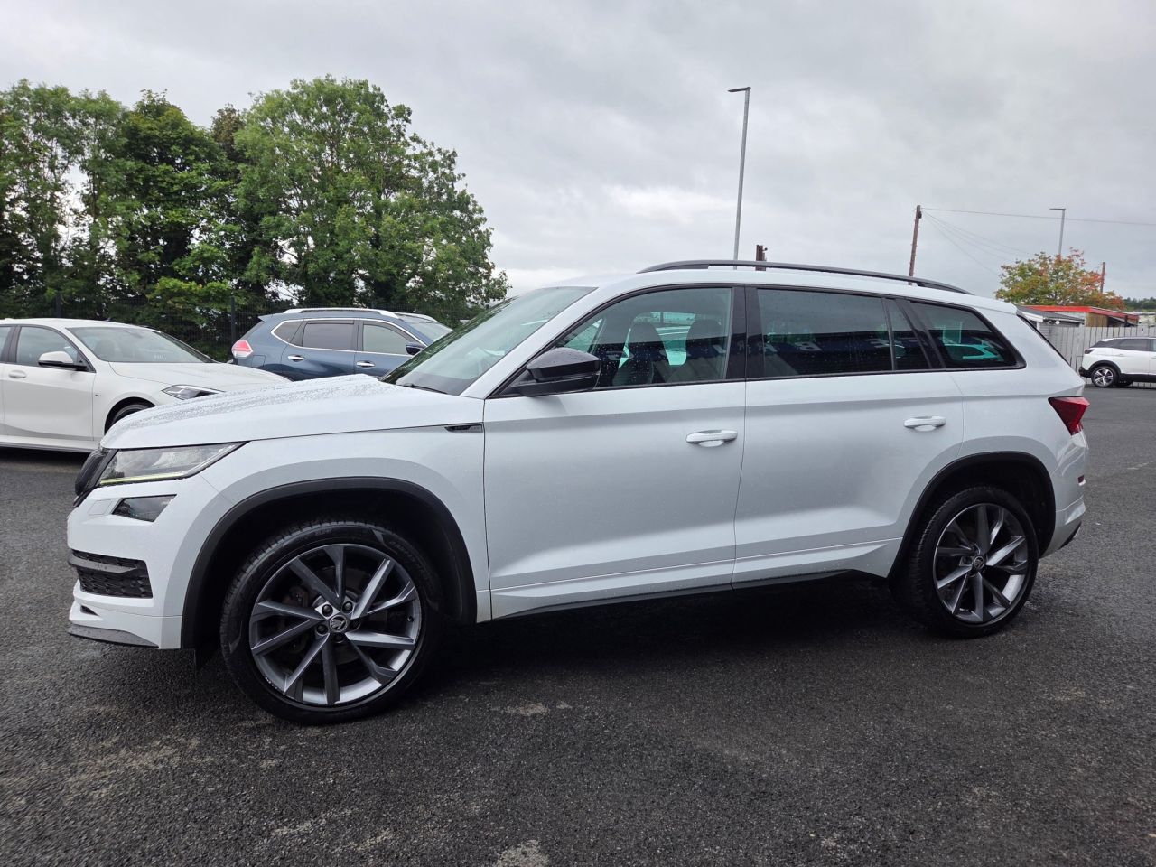 2020 SKODA KODIAQ 2.0 TDI SportLine SUV 5dr Diesel DSG 4WD Euro 6 (s/s) (7 Seat) (190 ps) - vehicle photo 5 for sale on PureCar