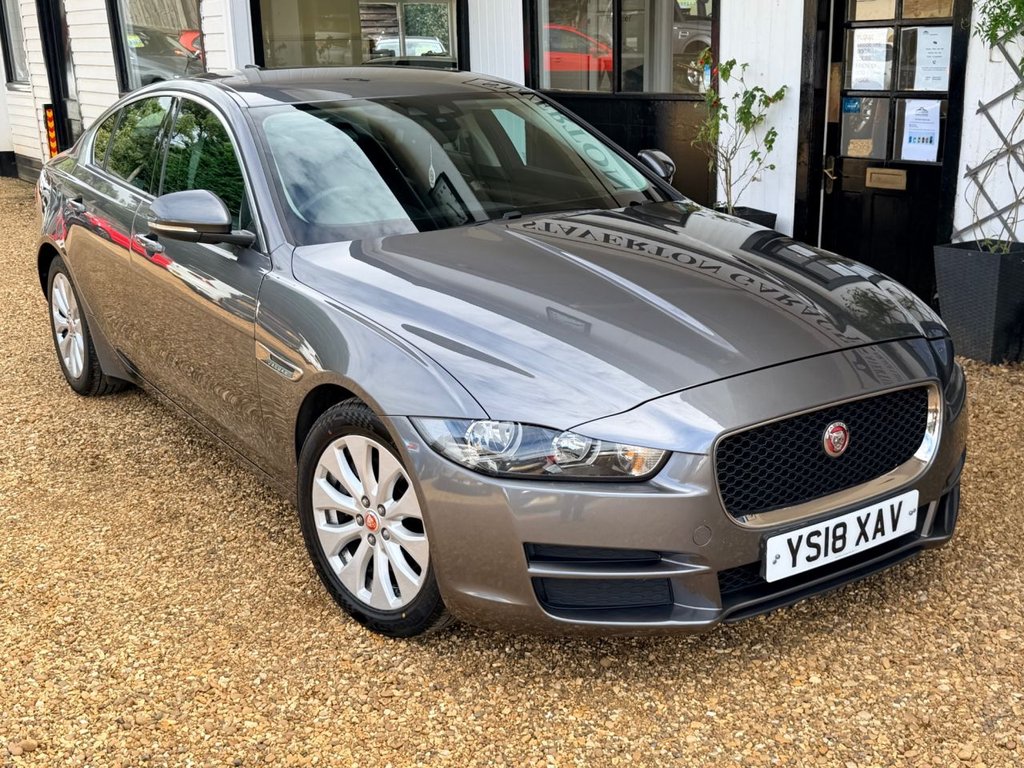 Jaguar Xe
