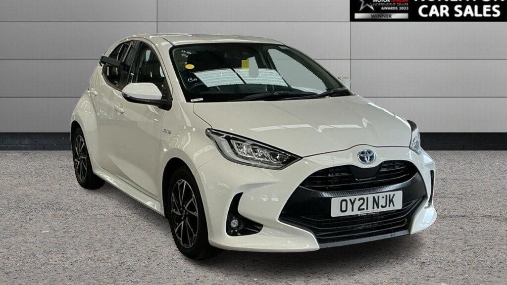2021 Toyota Yaris — image 1
