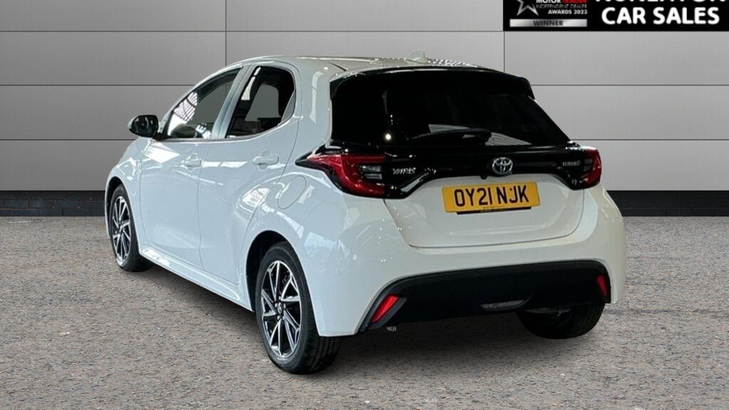 2021 Toyota Yaris — image 4