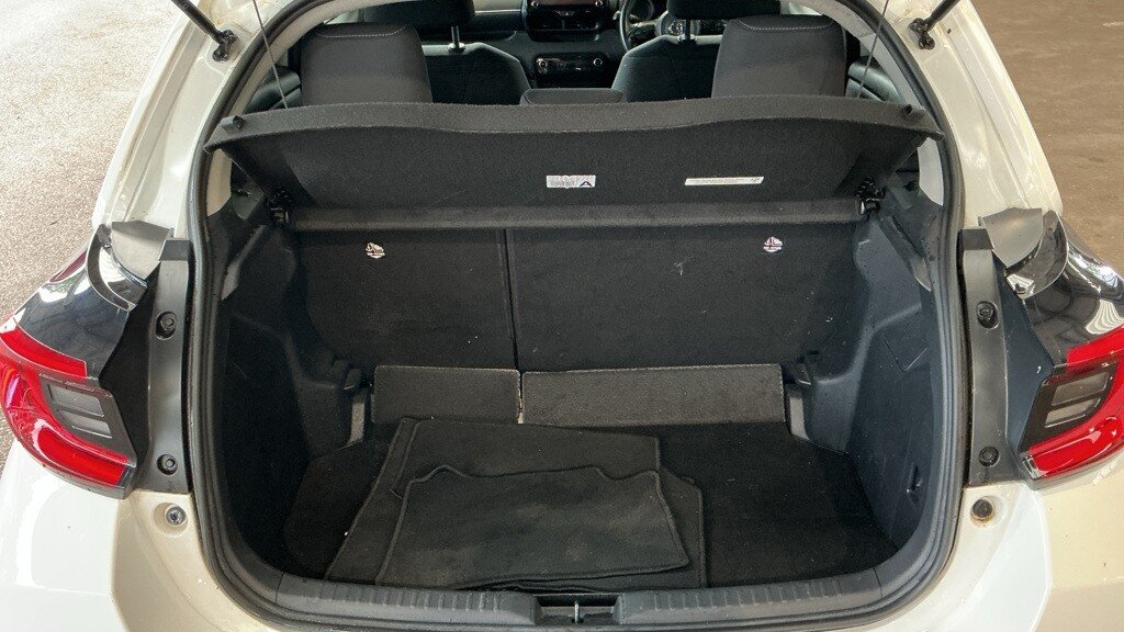 2021 Toyota Yaris — image 7