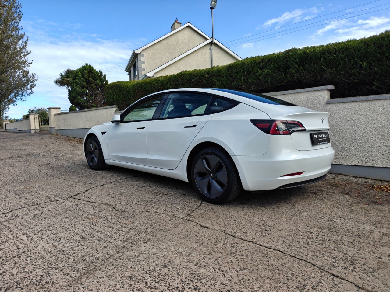 2021 TESLA Model 3 (Dual Motor) Long Range Saloon 4dr Electric Auto 4WDE (346 ps) - vehicle photo 5 for sale on PureCar