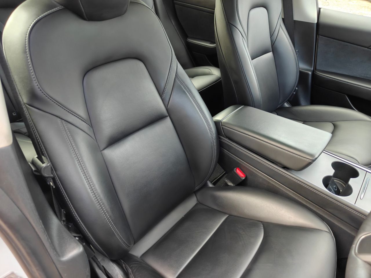 2021 TESLA Model 3 (Dual Motor) Long Range Saloon 4dr Electric Auto 4WDE (346 ps) - vehicle photo 15 for sale on PureCar
