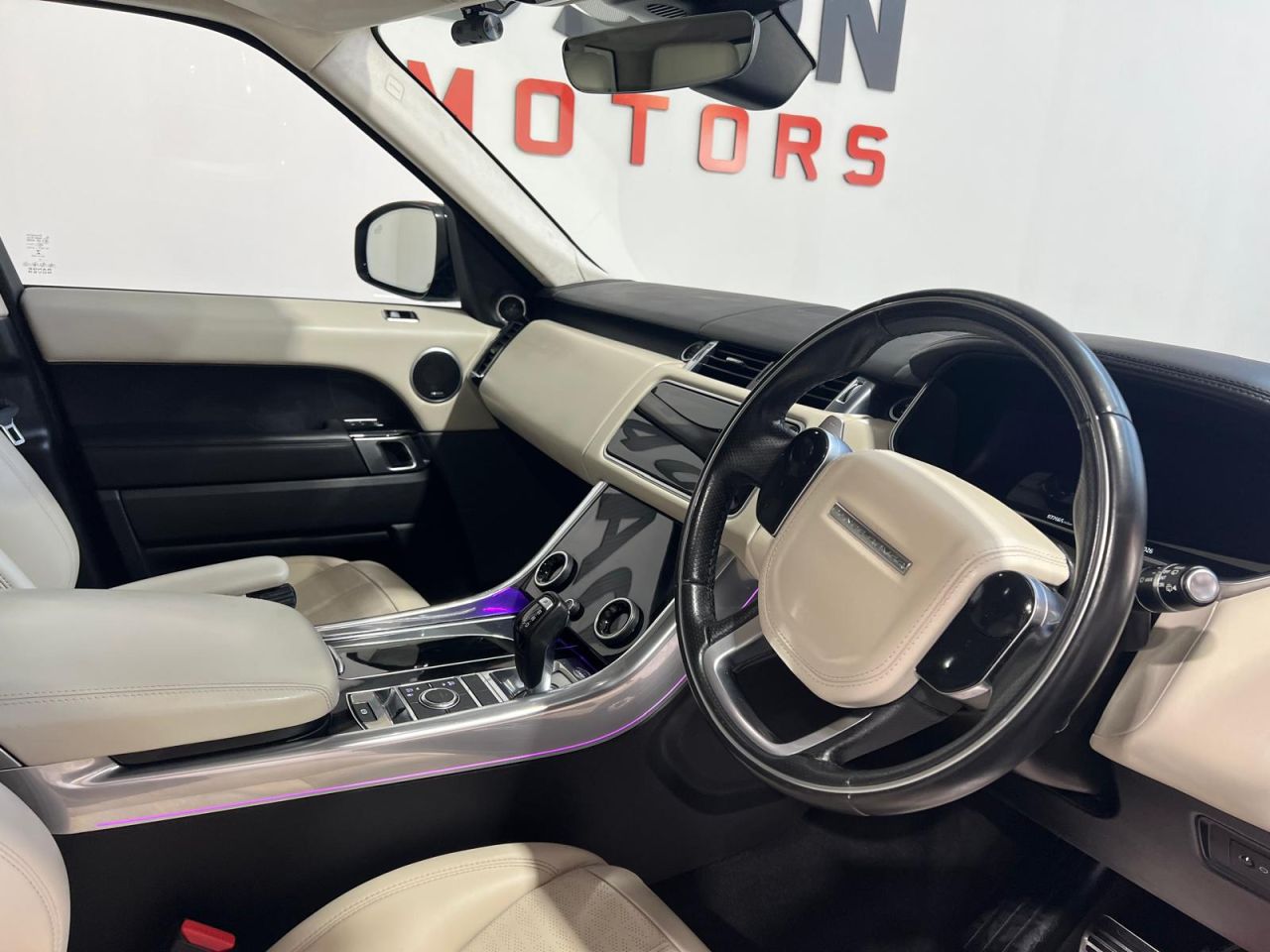 2019 LAND ROVER RANGE ROVER SPORT 4.4 SD V8 Autobiography Dynamic SUV 5dr Diesel Auto 4WD Euro 6 (s/s) (339 p - vehicle photo 12 for sale on PureCar